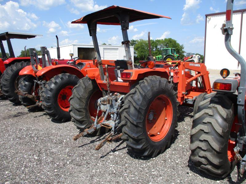 Kubota M4700 wtih Loader SN 10533