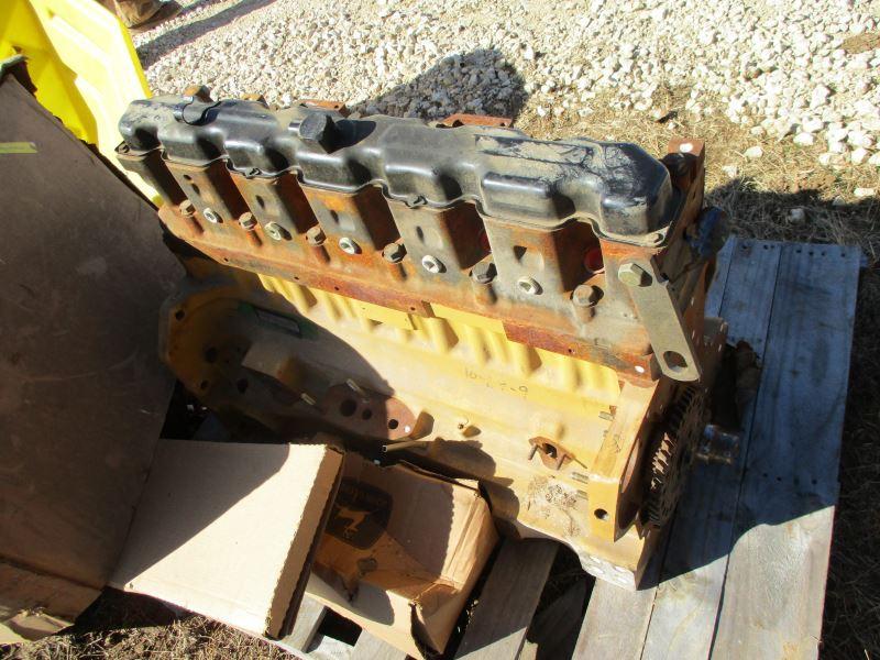 John Deere Engine for 4440 or 4640 NEW