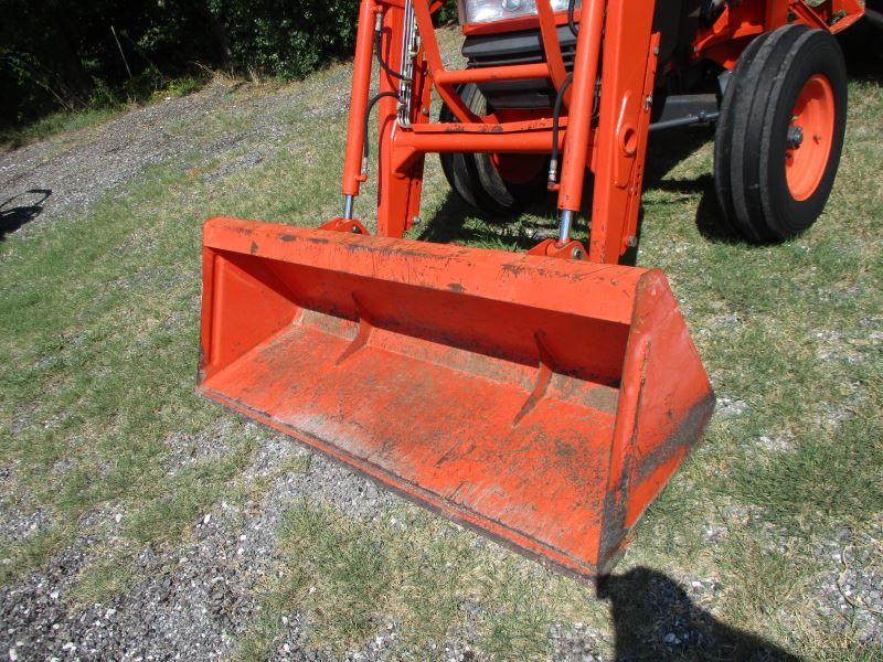 Kubota MX500SU with loader SN 14446