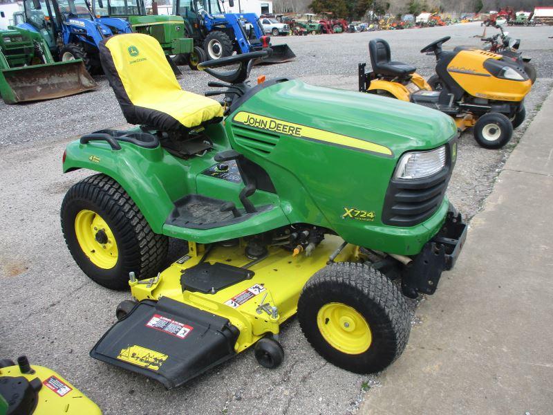 John Deere X724 SN M0X724A020420