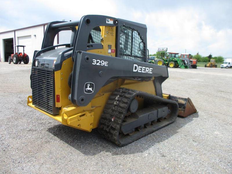 Deere 329E SN 1T0329EKPGE298002