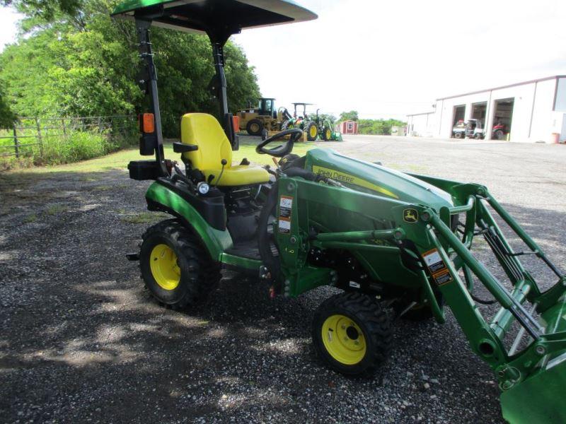 John Deere 1025R with Loader