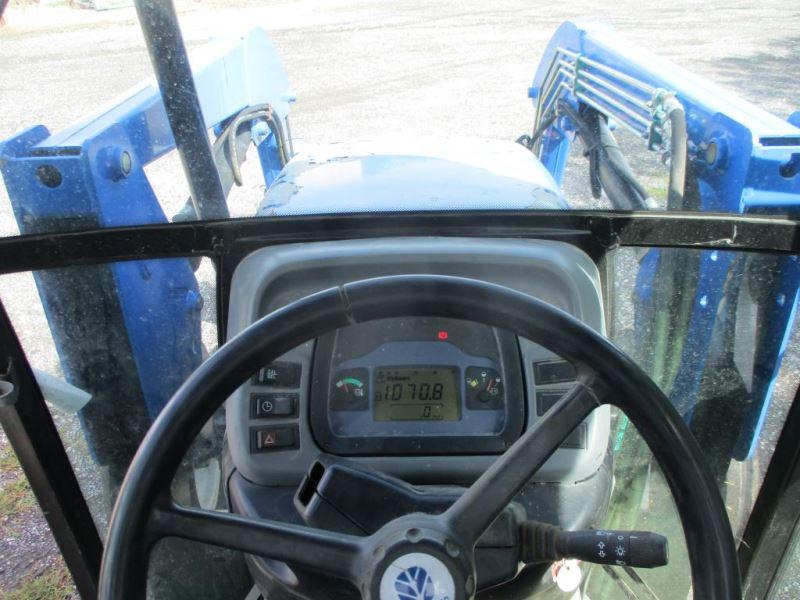 New Holland TN65D with Loader SN 001272054