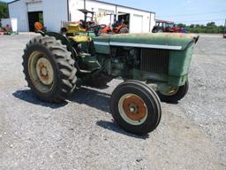 John Deere 830 SN 131704