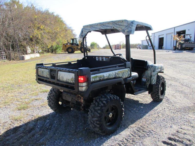 John Deere 825i  SN 110302