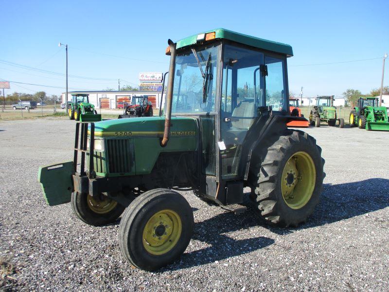 John Deere 5200 SN LV5200E522160