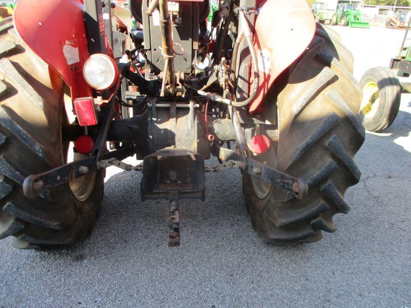 Massey Ferguson 231S with Loader SN K08009