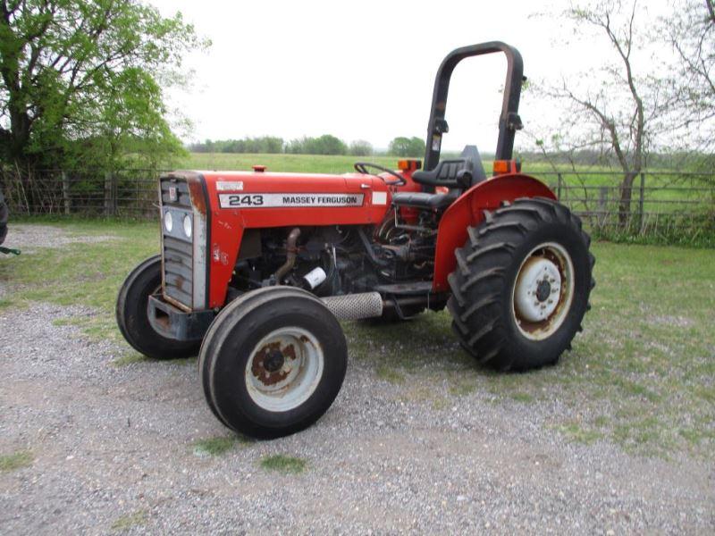 Massey Ferguson 243 SN L10105