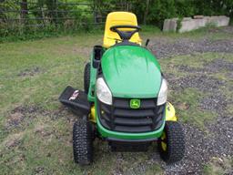 John Deere D125 SN 1GXD125ELD8500511