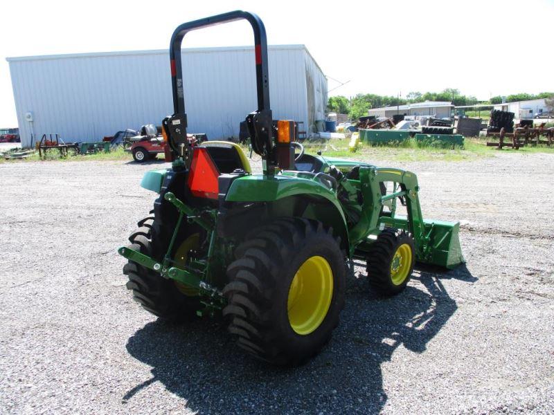 John Deere 3025D with Loader SN 1PY3025DKLB001850