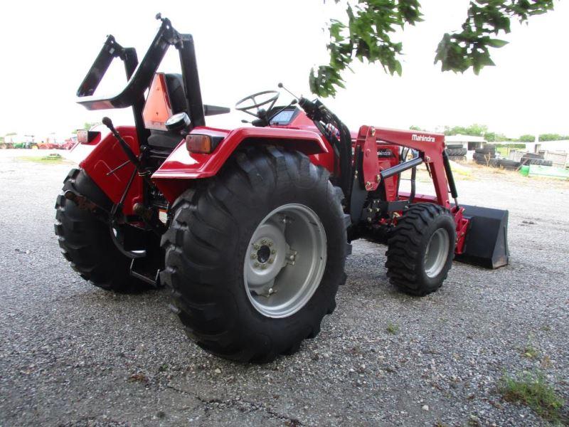 Mahindra 4540 with Loader SN MRCNY2399