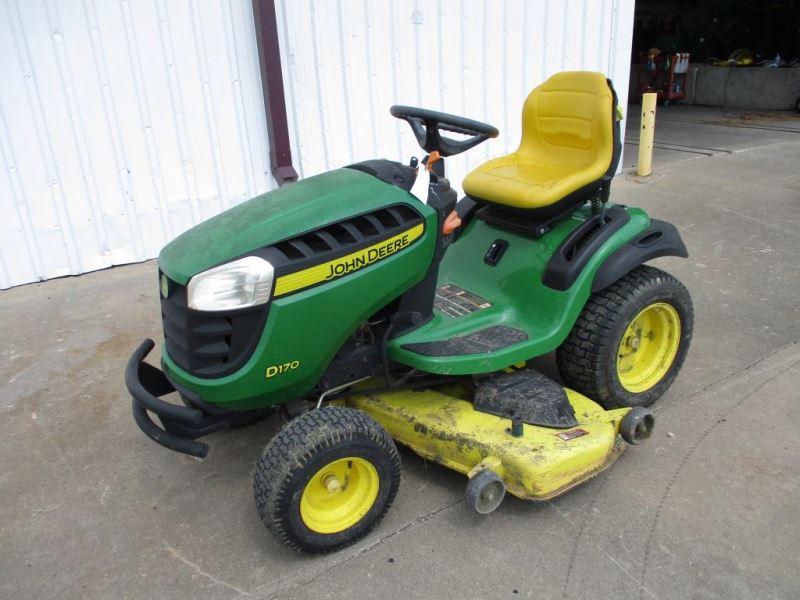 John Deere D170 SN 1GXD170ECEE511227