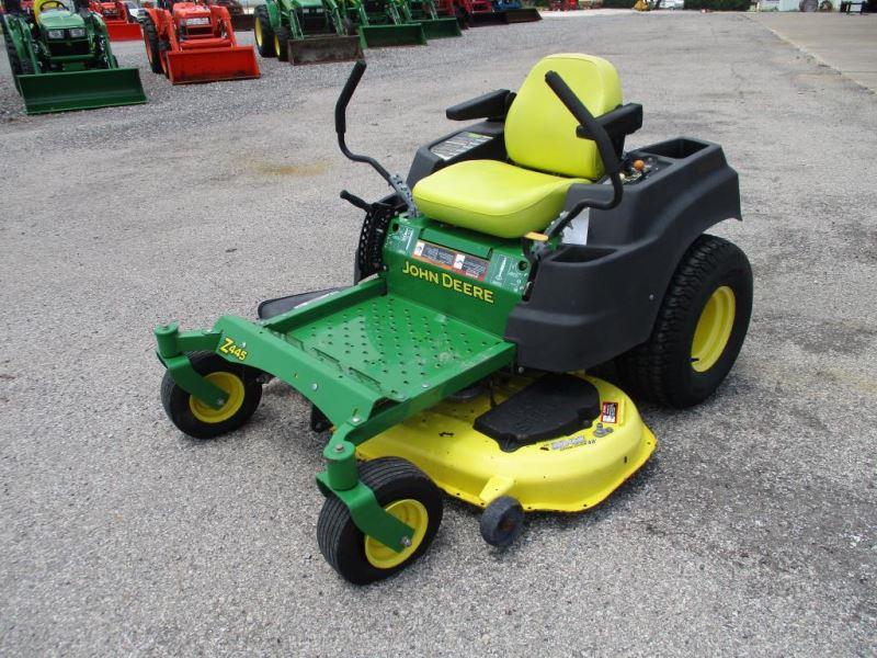 John Deere Z445 SN 1M0Z445DPCM121556