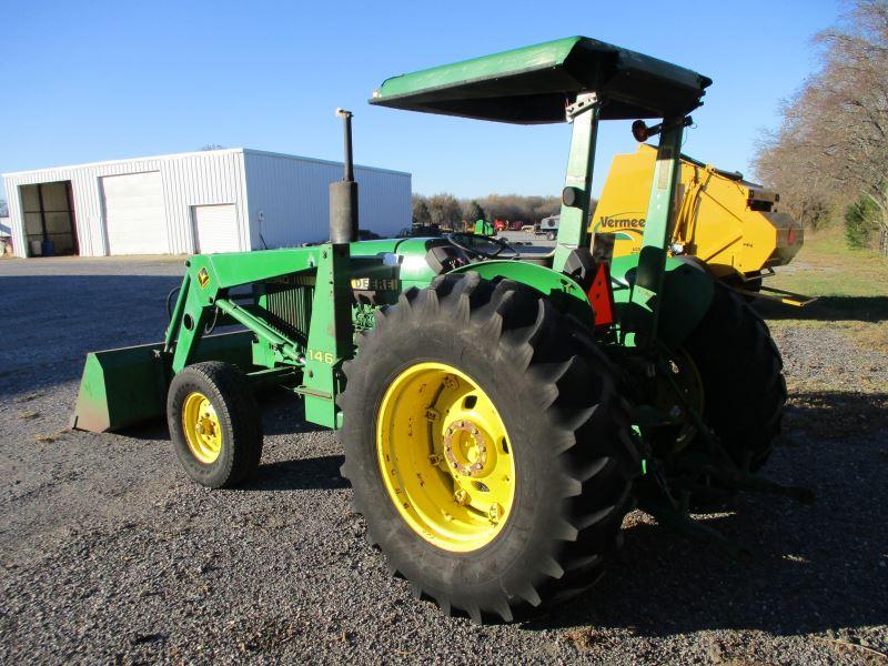 John Deere 2640 with Loader SN 382301