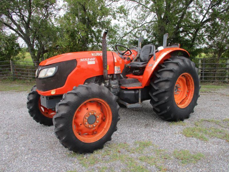 Kubota M8540 SN 83216