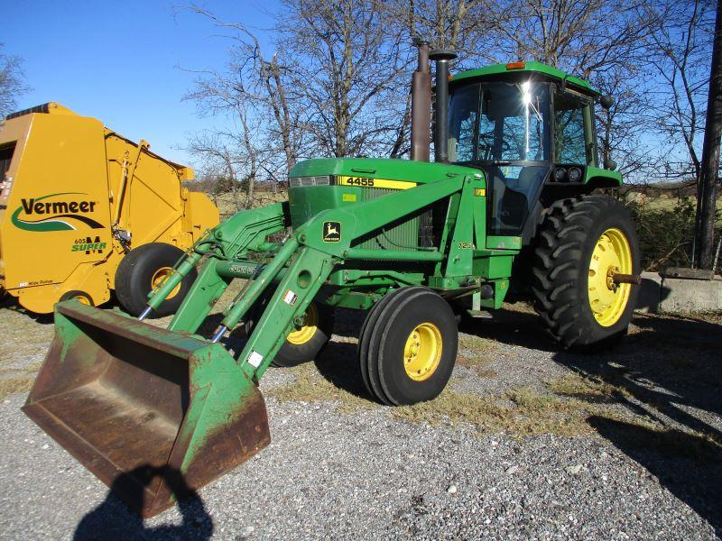 John Deere 4455 with Loader SN RW4455P005562