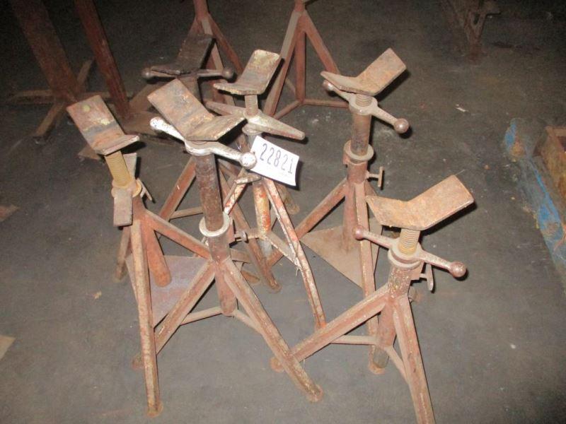 (6) Pipe Stands