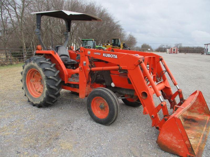 Kubota MX5000 with Loader SN 11966