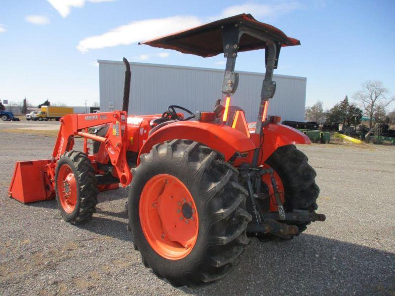 Kubota M6040 with Loader SN 52726