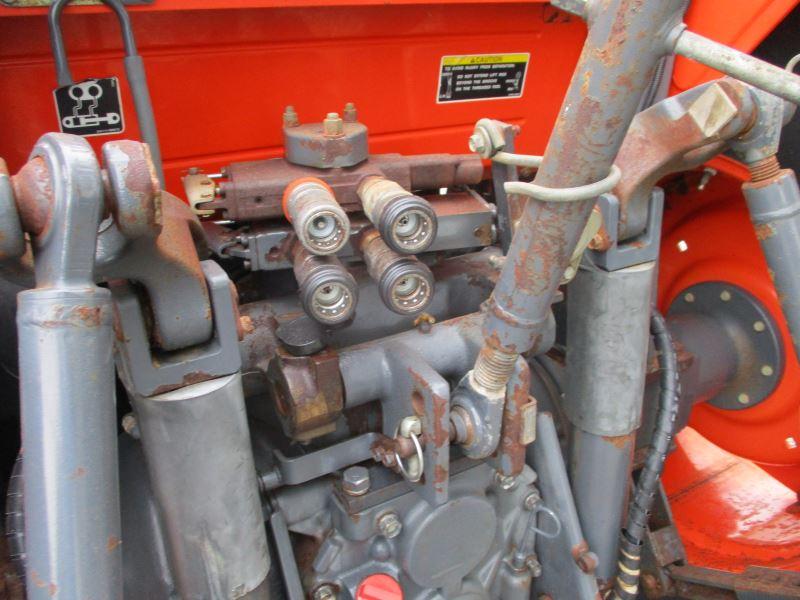 Kubota M8540 SN 83216