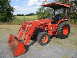 Kubota L3010 with Loader SN 70694