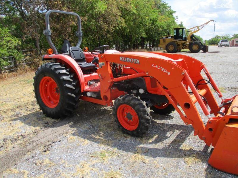 Kubota L4600 with Loader SN 58274