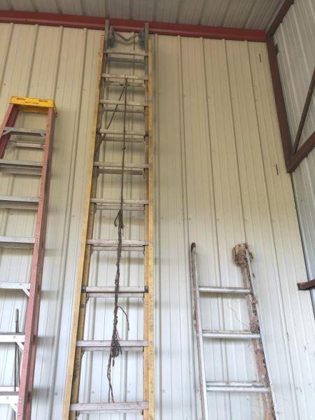 2-Extension Ladders