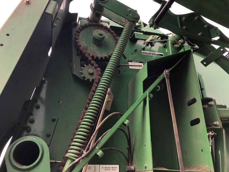 John Deere 469 Premium Baler