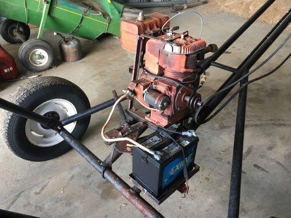 735 Brandt auger w/ 18 HP gas w/ elec. start