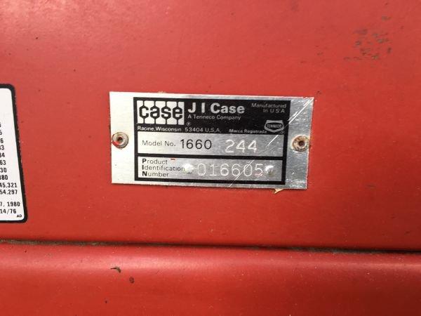 1986 Case IH 1660 combine