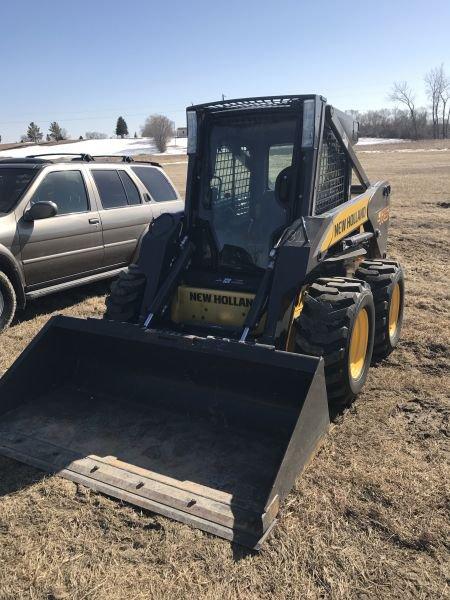 2010 New Holland L175 diesel skid steer