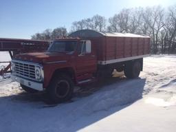 1974 Ford single axle 2 ton grain truck