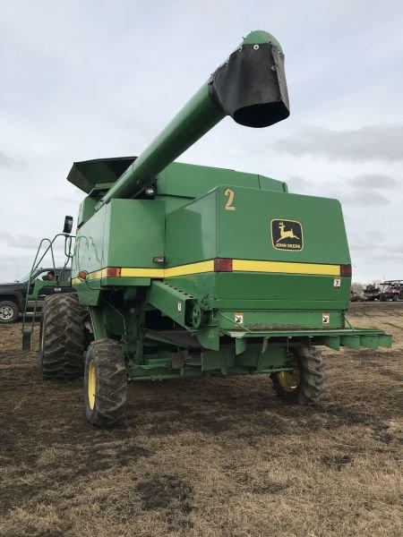 1998 JD 9610 combine