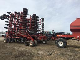 60’ Morris 8425 air seeder