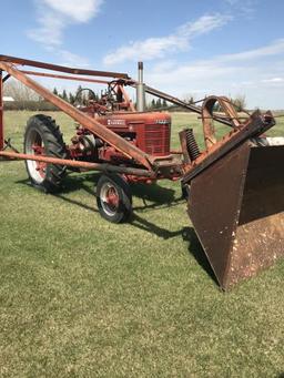 IH McCormick Farm All H tractor