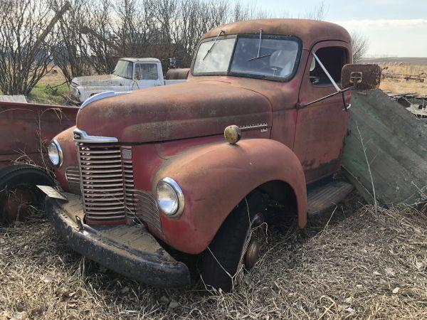 1947-1949 International KB-5 truck