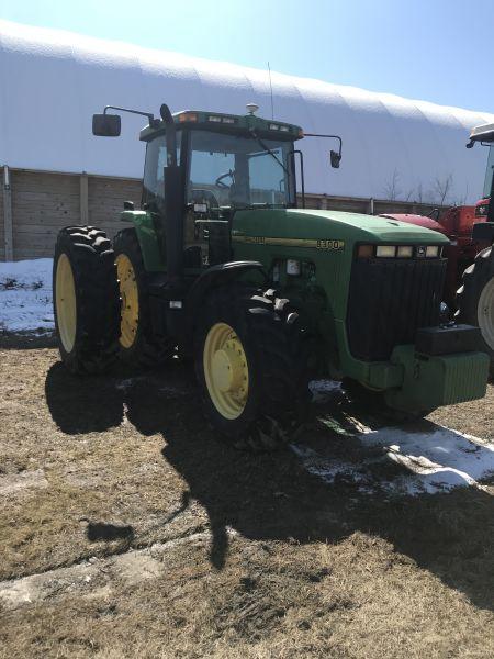 1997 JD 8300 MFD tractor