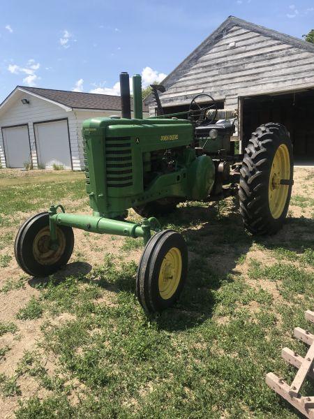 JD A wide front tractor