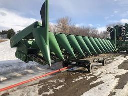 1293 JD 12 row corn head