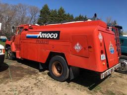 2000 gal. Amoco fuel truck