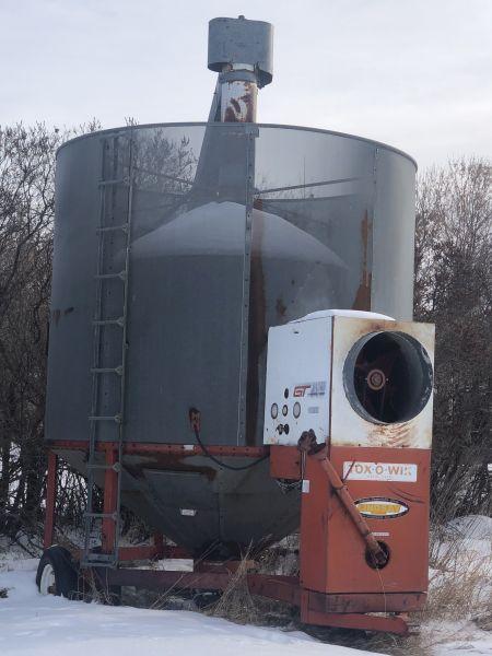 570 Tox-O-Wic PTO grain dryer