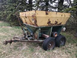 Tyler 7000# PTO fertilizer spreader