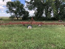 Large hydraulic dump rake