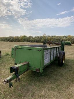 JD manure spreader, PTO