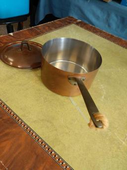 Copper pan with lid
