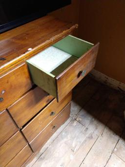 35 x 33 x 15 inch vintage dresser