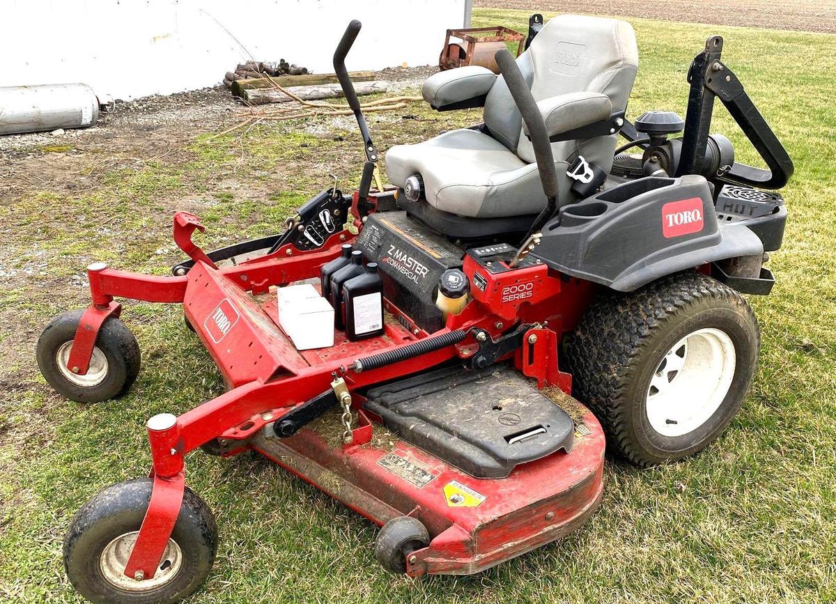 2015 Toro Z Master Commercial Toro 2000 Series Zero Turn