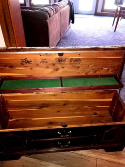 Lane Cedar chest with padded seat