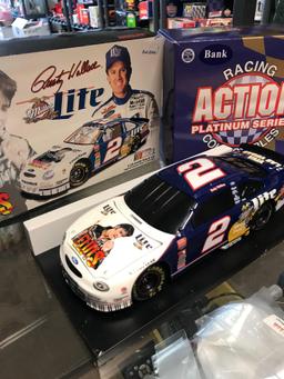 Racing Action 1/24 scale stock car Elvis-Rusty Wallace 50th anniversary bank