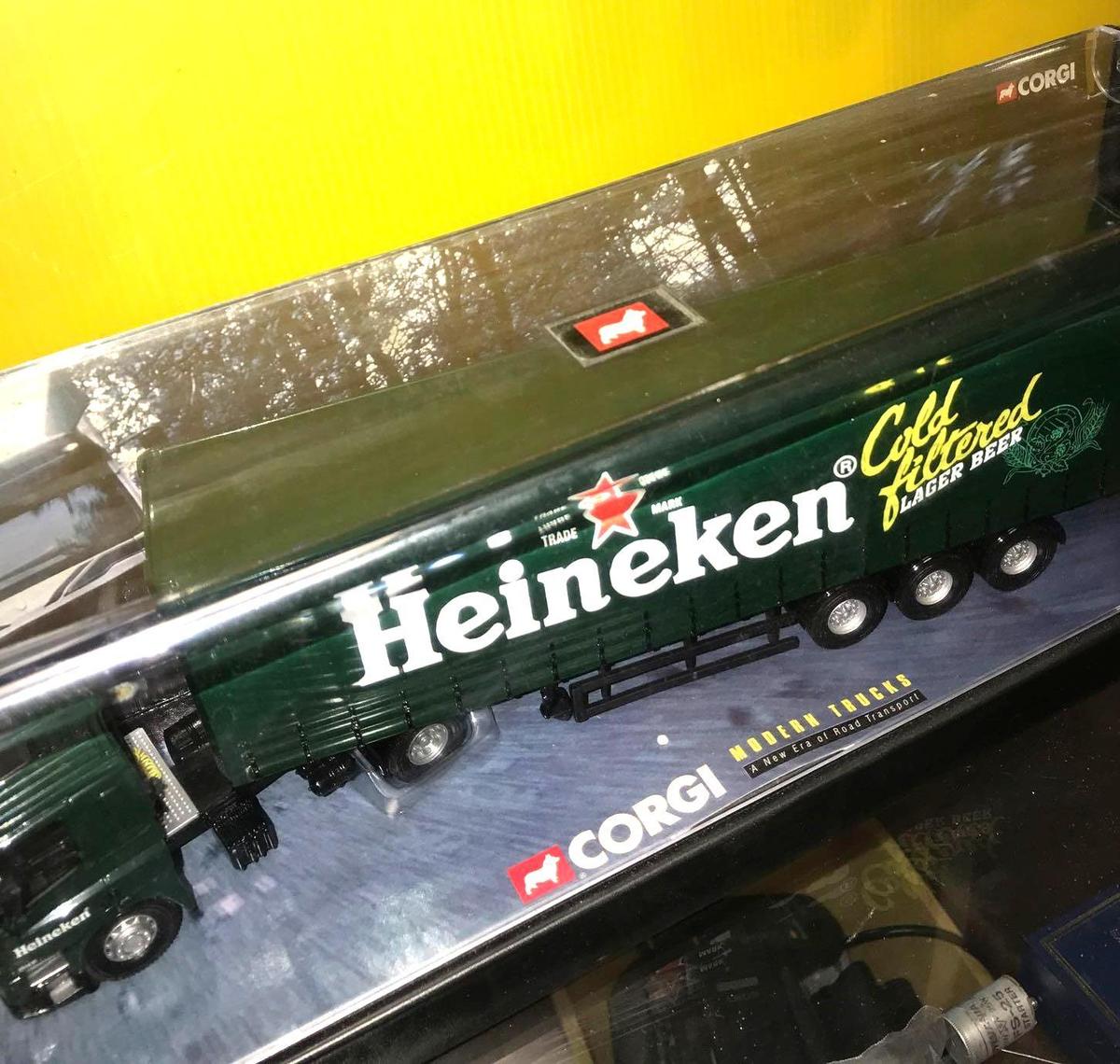 Corgi Heineken Beer Tractor Trailer 1:64 scale